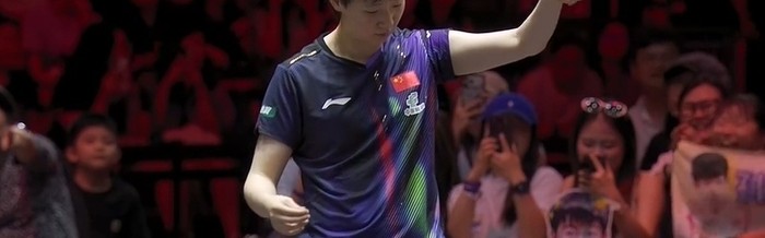 必发下载-王曼昱为何打不过孙颖莎？刘国正复盘一针见血，莎莎全身装扮过万|肖莎|新加坡|WTT新加坡大满贯|女单|比赛_新浪体育_新浪新闻